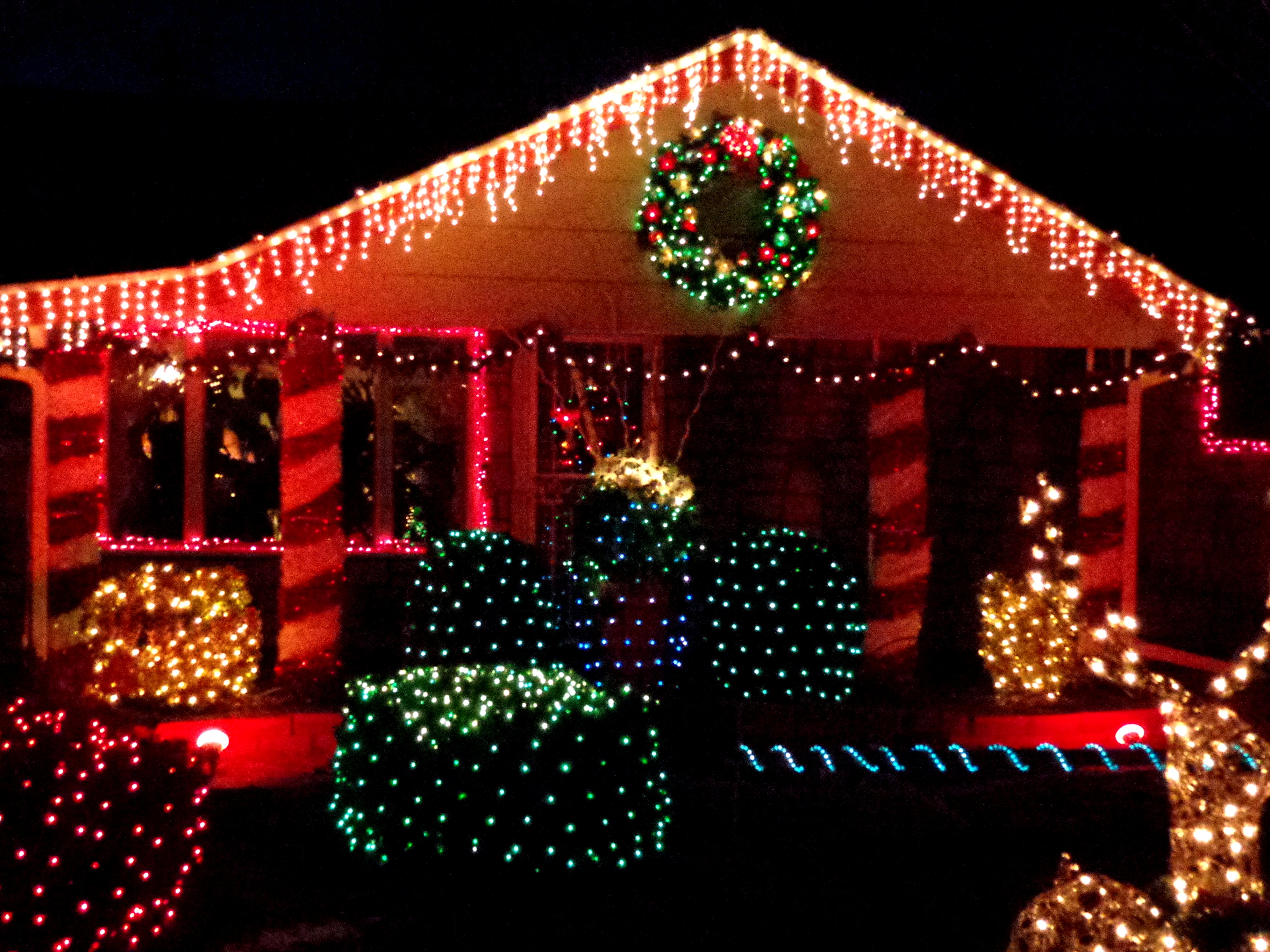 Christmas Lights Decorating House Picture | Free Photograph ...